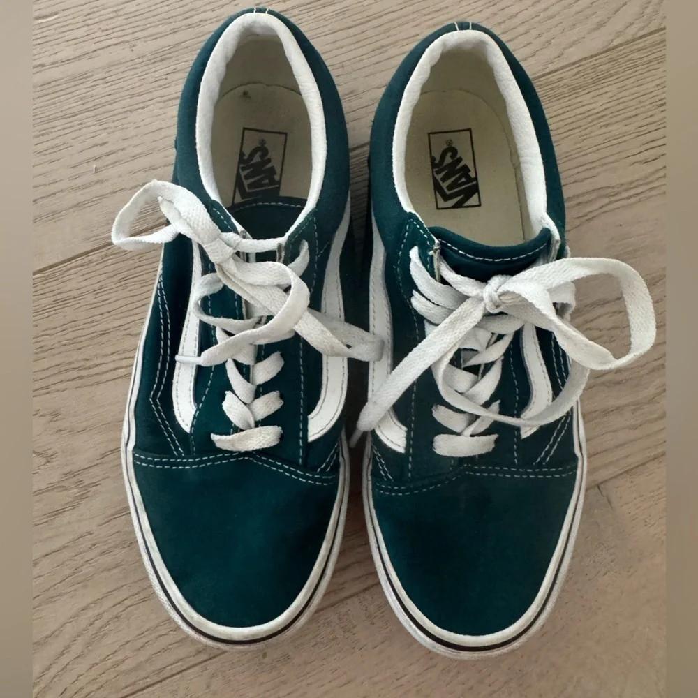 Kids Vans Green Old Skool Shoes Size 5 Big Kid